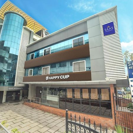 Saas Residency Hotel Kozhikode Luaran gambar