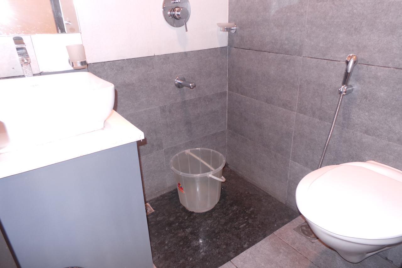 Saas Residency Hotel Kozhikode Luaran gambar