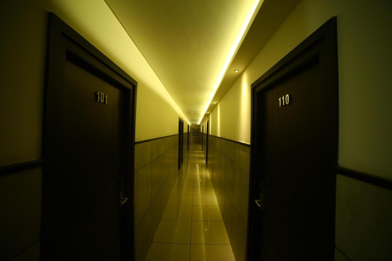 Saas Residency Hotel Kozhikode Luaran gambar